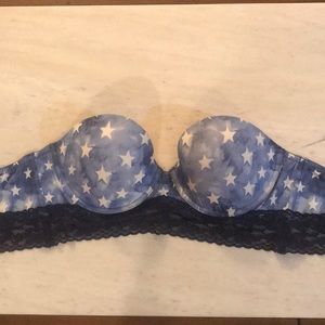 Victoria’s Secret PINK America Themed Bra